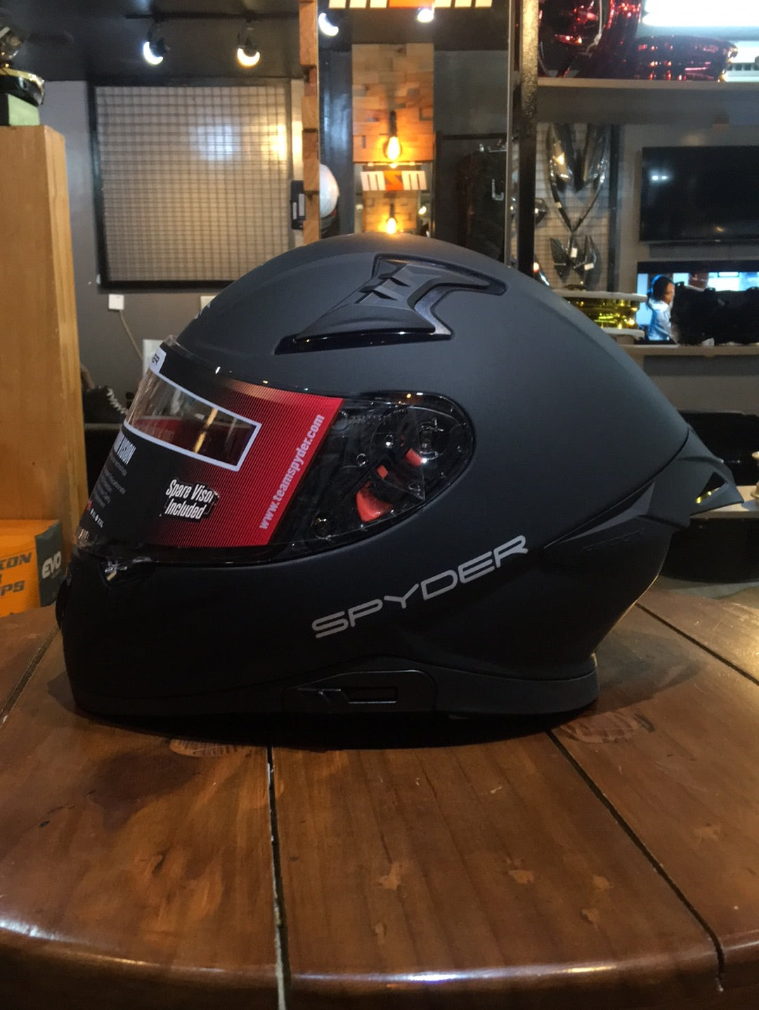 Spyder recon 2 matte 2024 black