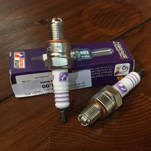 Load image into Gallery viewer, SPARK PLUG AC7R31 (SHORT-R/S

