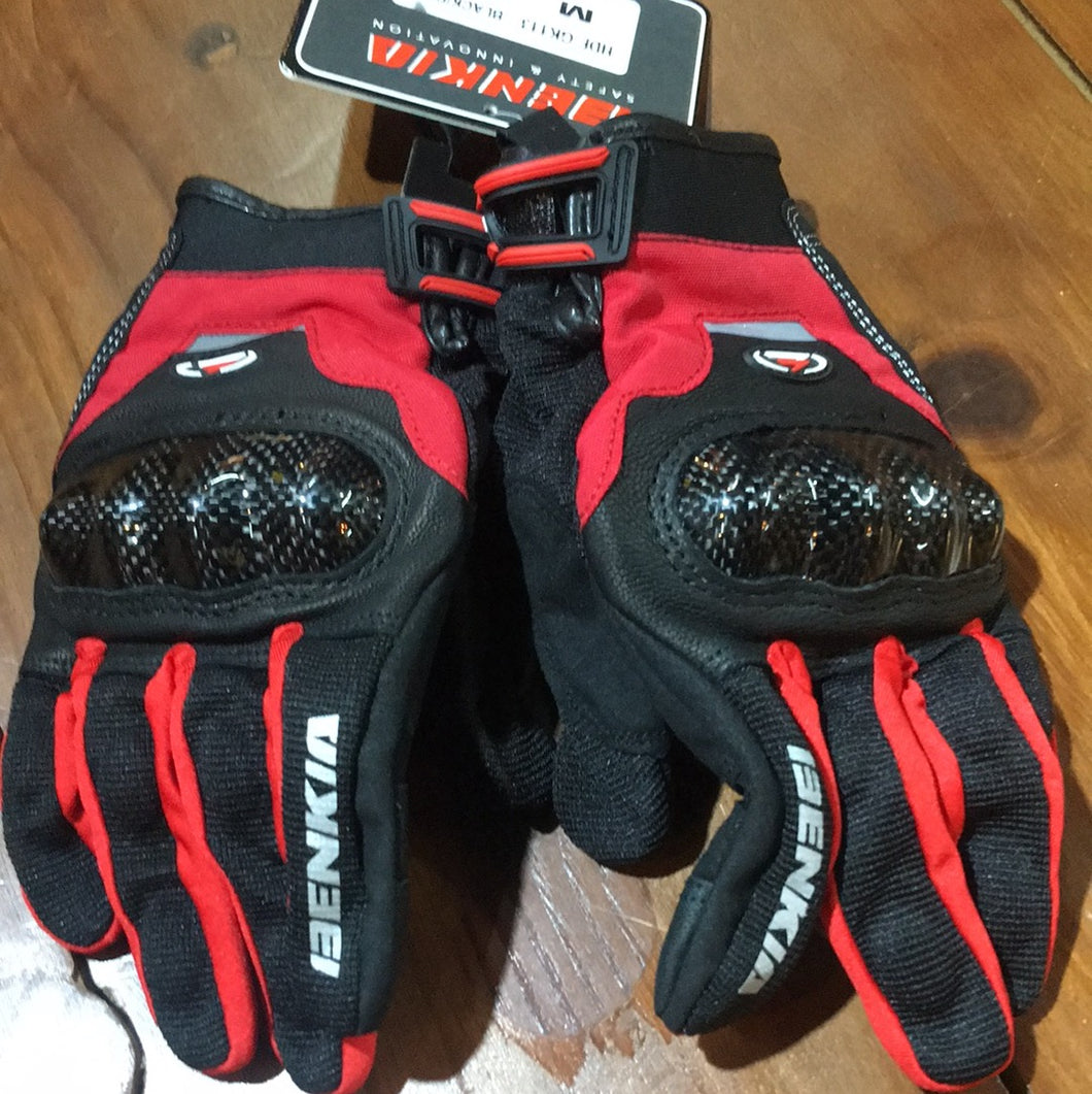 GLOVES - BENKIA GK113