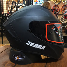 Load image into Gallery viewer, HELMET - ZEBRA 152 MATT BLACK
