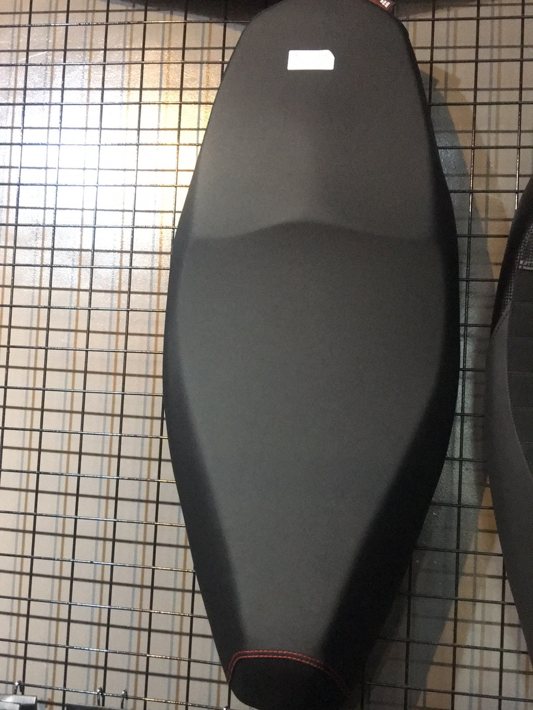 OPTION 1 FLAT SEAT LC150