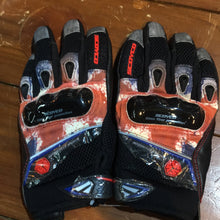 Load image into Gallery viewer, SCOYCO GLOVES RACING RED MC47
