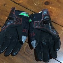 Load image into Gallery viewer, SCOYCO GLOVES RACING GREEN MC47

